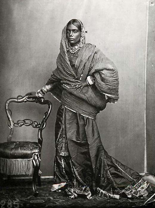 Indian Woman in a Zenana (harem) in Jaipur – 1859 red